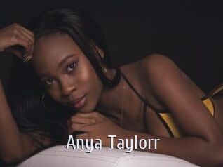 Anya_Taylorr
