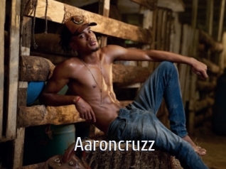 Aaroncruzz