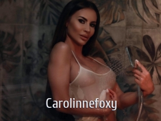 Carolinnefoxy