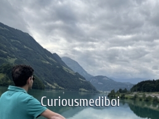 Curiousmediboi