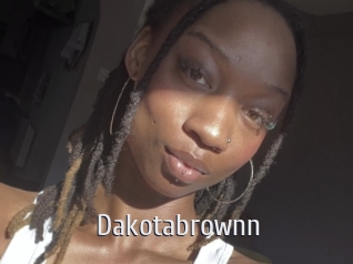 Dakotabrownn