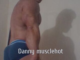 Danny_musclehot