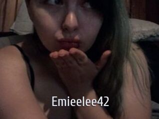 Emieelee42