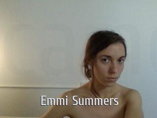 Emmi_Summers