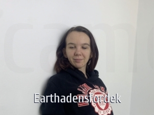 Earthadensfordek