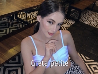 Greta_petite