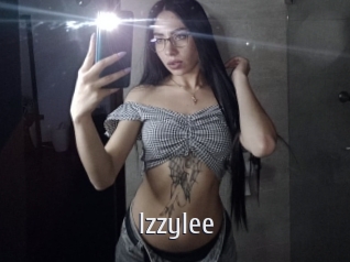 Izzylee