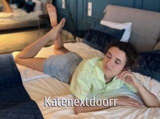 Katenextdoorr