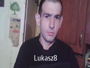 Lukasz8