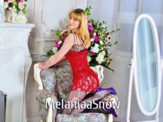 MelaniaaSnow