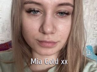 Mia_Gold_xx