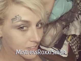 MistressRoxxiSmith