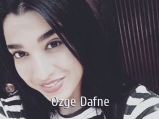 Ozge_Dafne