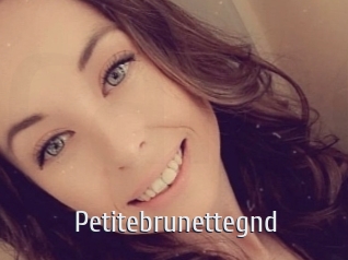 Petitebrunettegnd