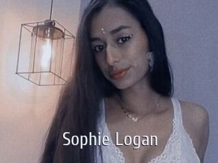 Sophie_Logan