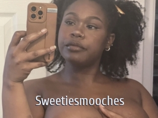 Sweetiesmooches