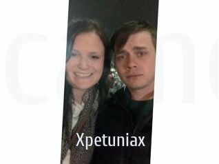 Xpetuniax