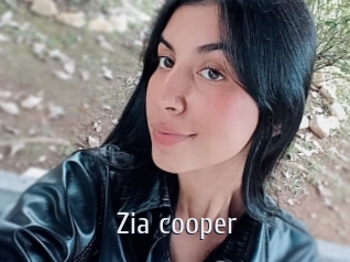 Zia_cooper